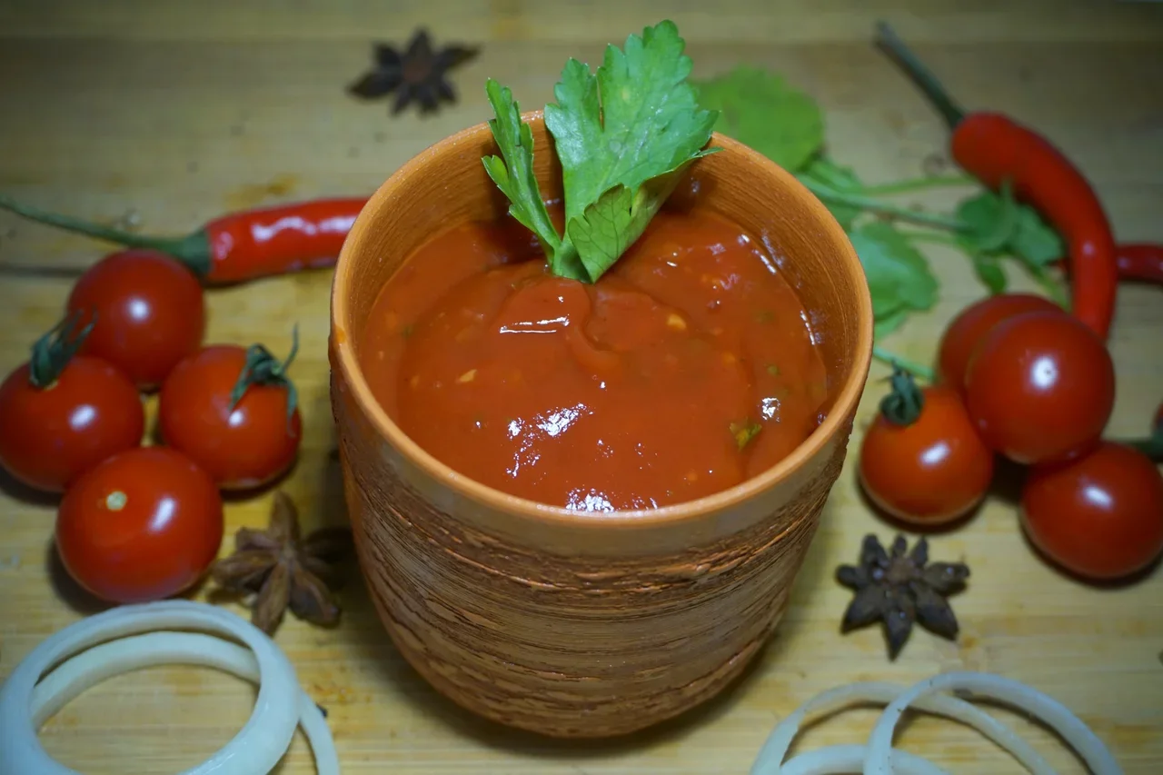 Фирменный соус томатный